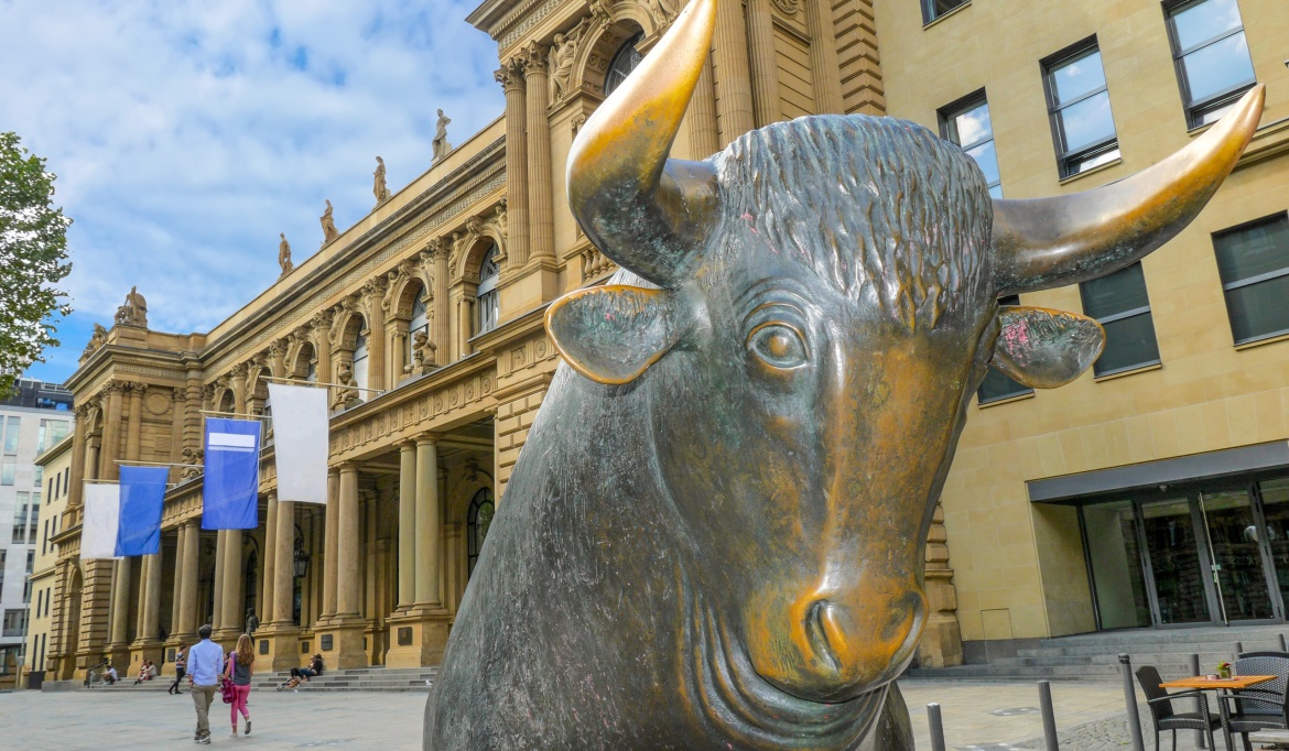 Der Börsenbulle vor der Frankfurter Wertpapierbörse