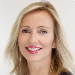 Susan Hoffmeister, CROSS ALLIANCE communication (IR)